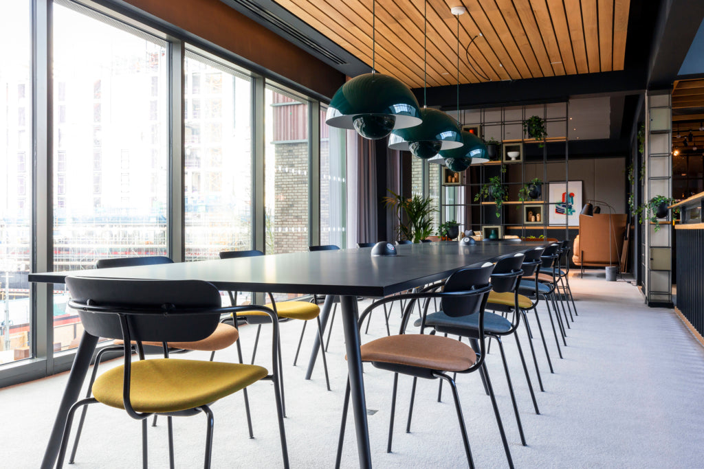 Beyond the Desk: Creating Agile and Collaborative Office Zones with Design-Led Furniture