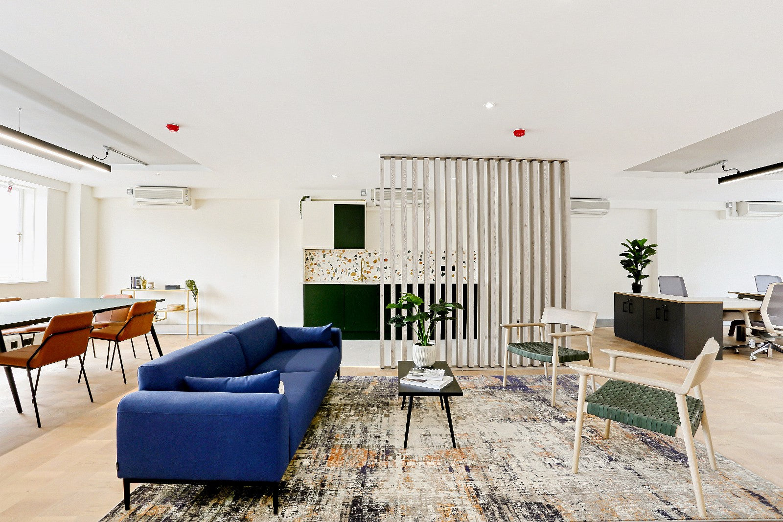 District Sofa