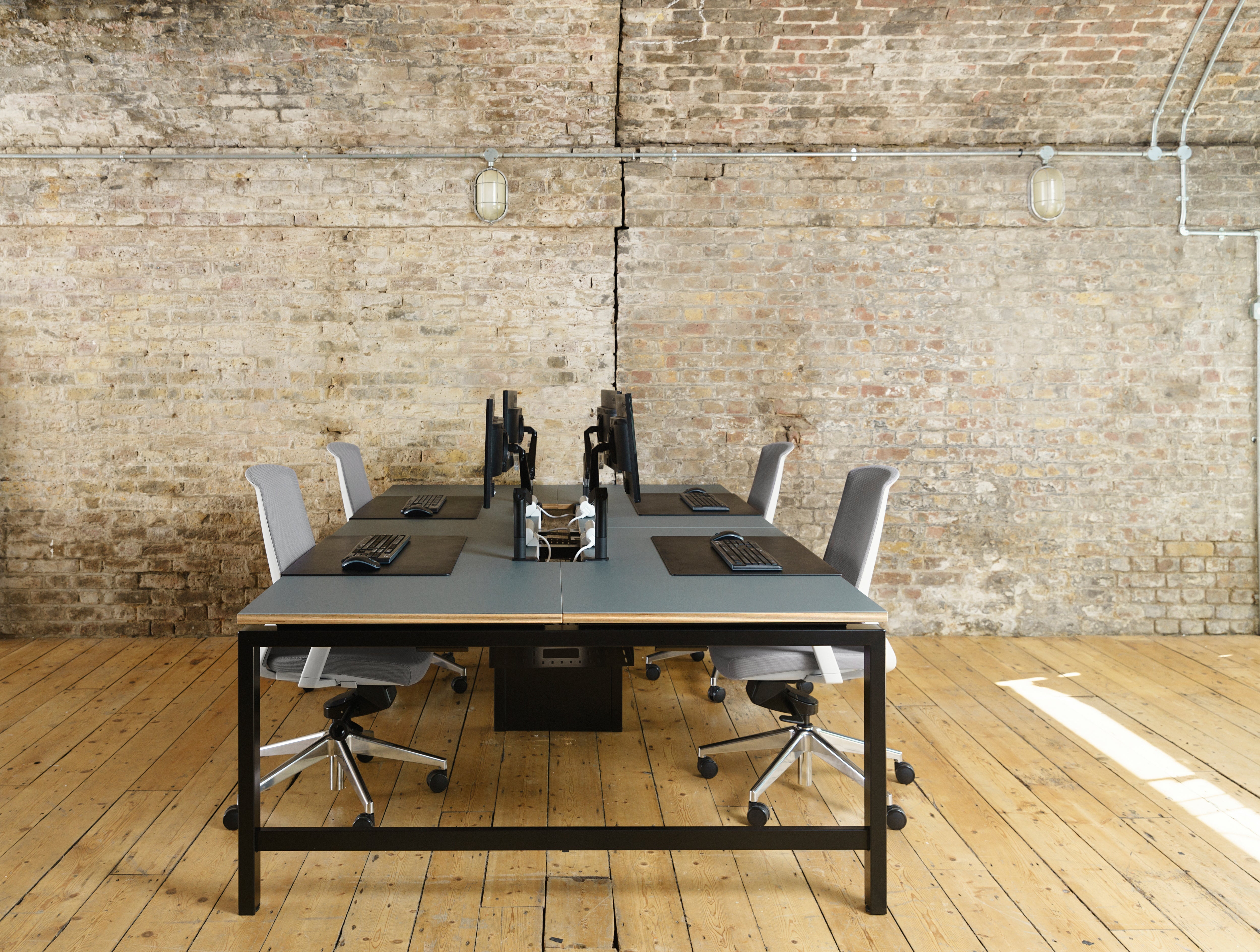 Studio Frame Bench Desk